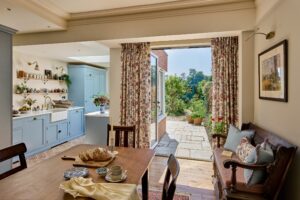 Full Service Interior Design 4 Juliet Murphy Photography Playfield Crescent 21